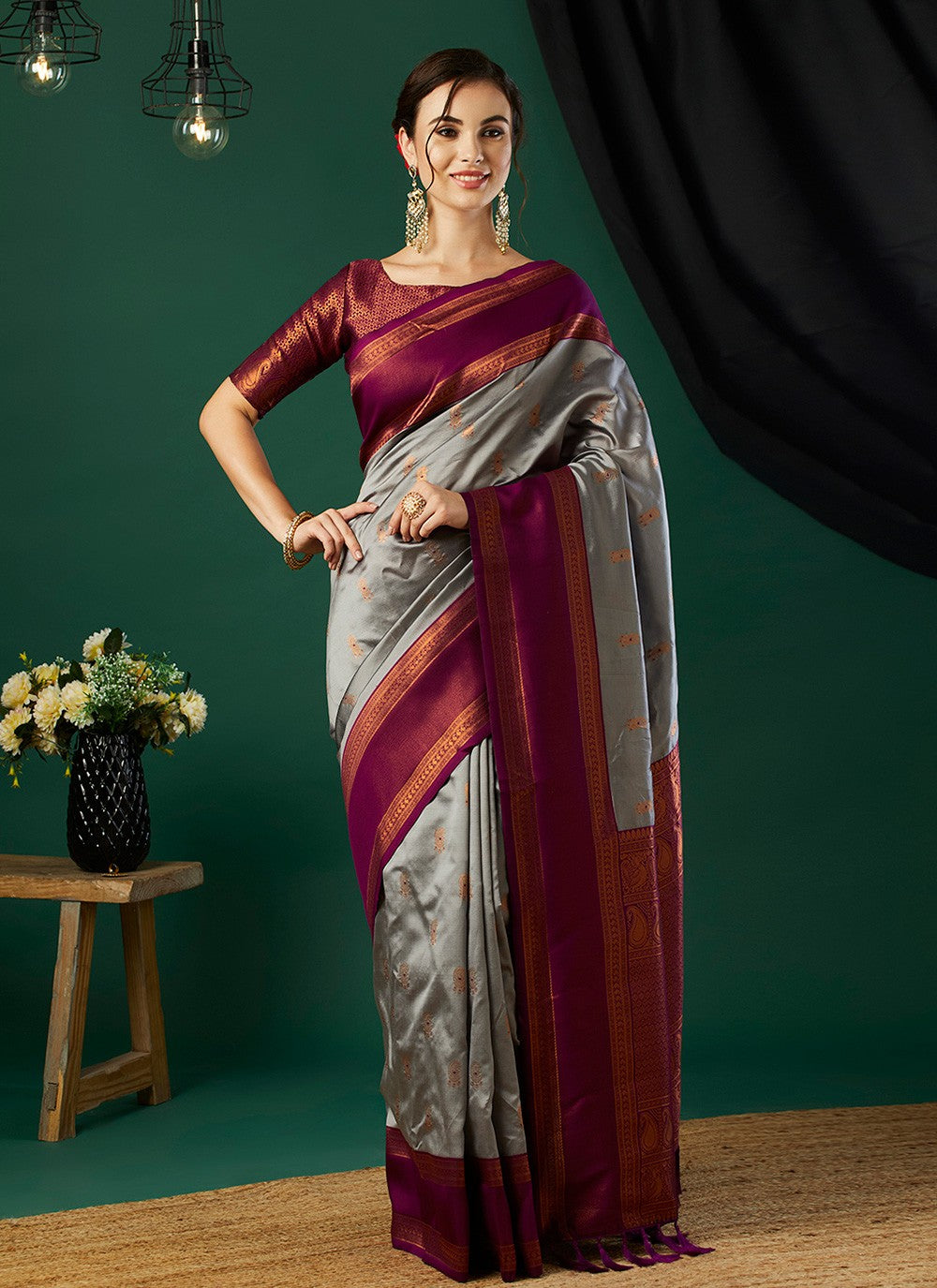 Classic Saree Woven Grey Banarasi Silk S12509