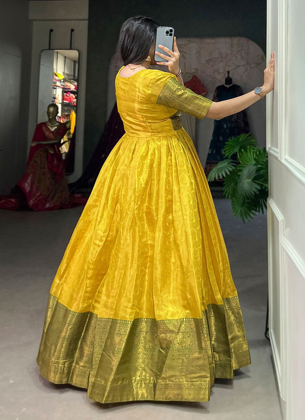 Kanjivaram Silk Gown - G1389