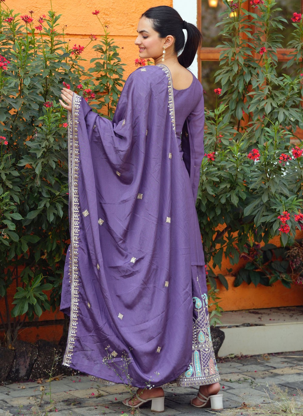 Embroidered Chinon Lavender Palazzo Suit T6273