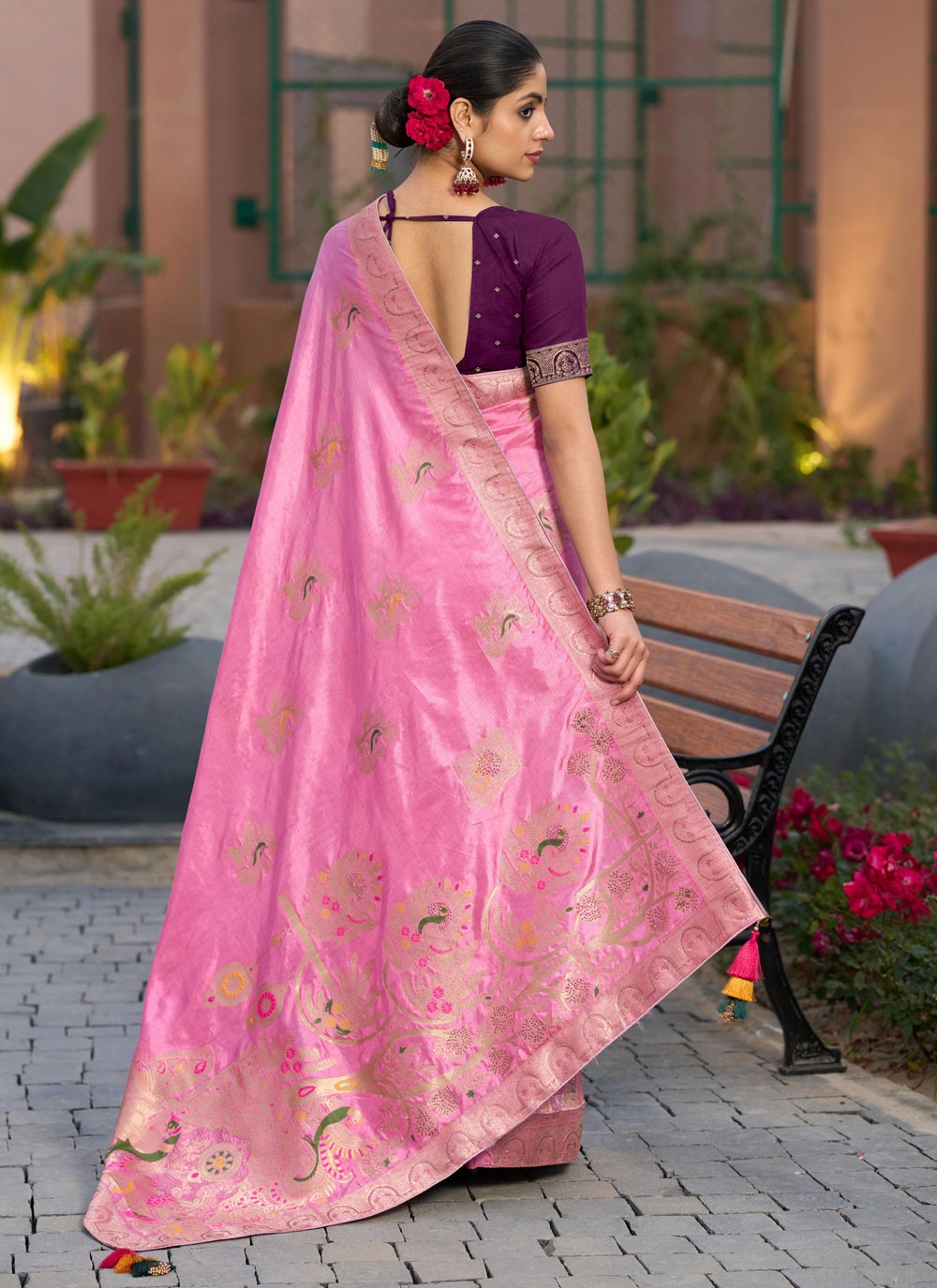 Meenakari Pure Dola Pink Classic Saree S14923