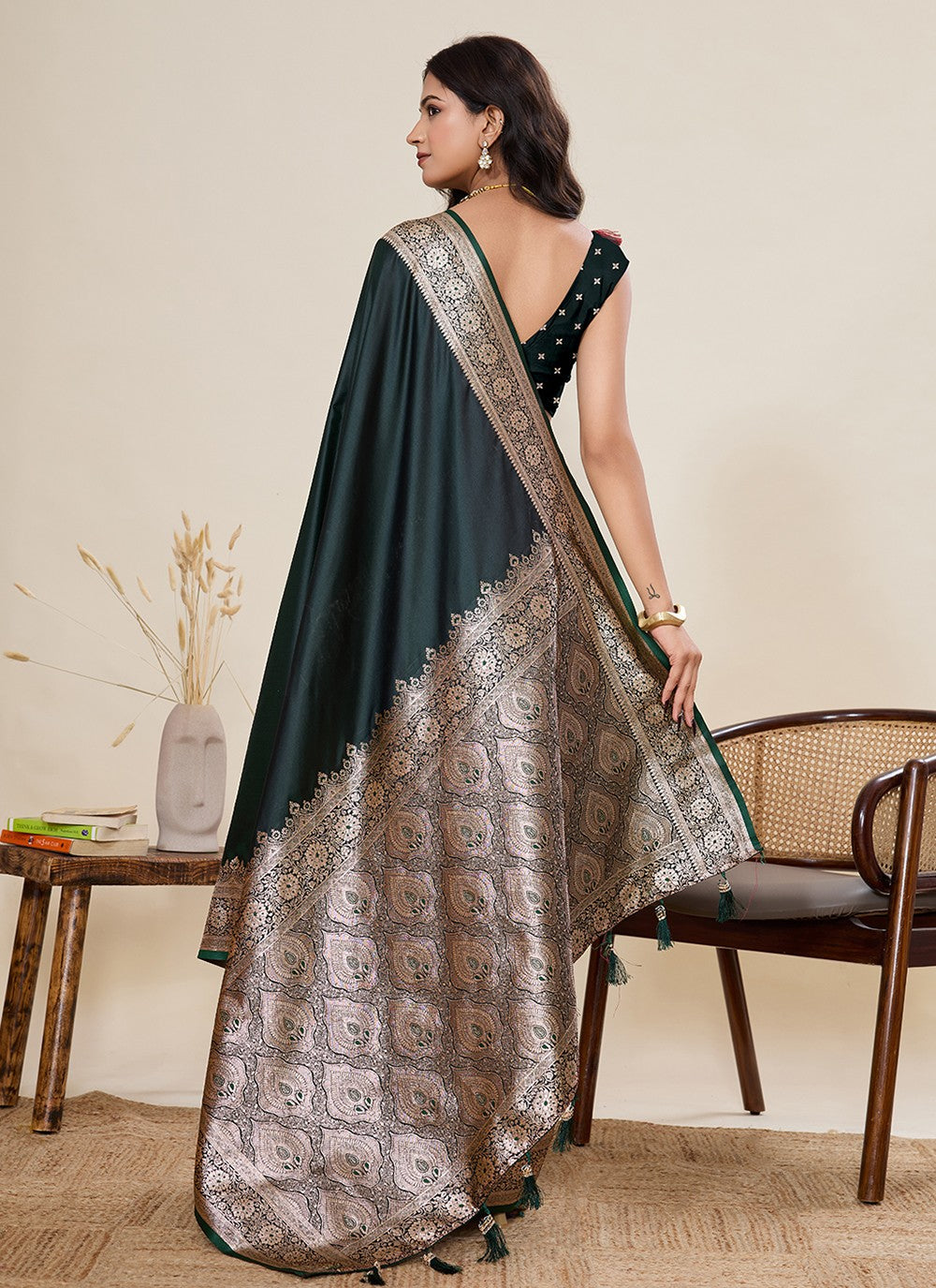Green Satin Silk Classic Saree Woven, Zari S19514