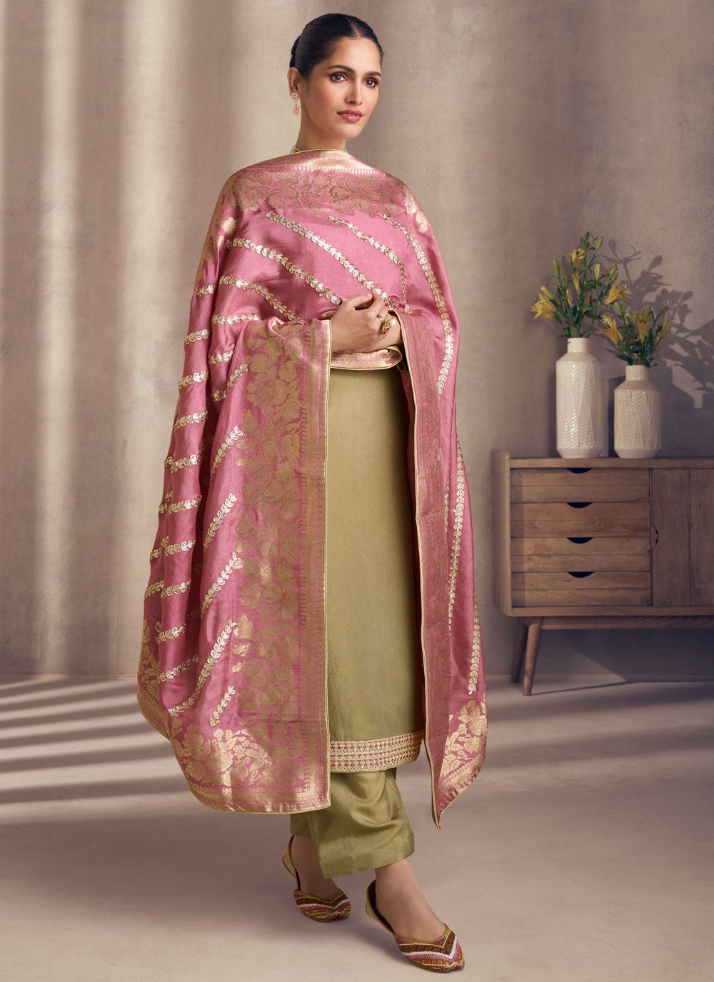 Salwar Suit Embroidered Brown Shimmer T5525