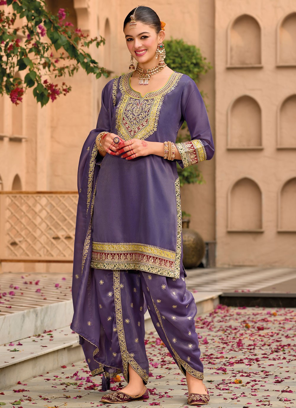 Salwar Suit Embroidered Violet Shimmer T5522