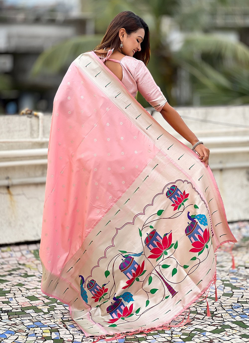 Pink Silk Trendy Saree Woven, Zari S19442