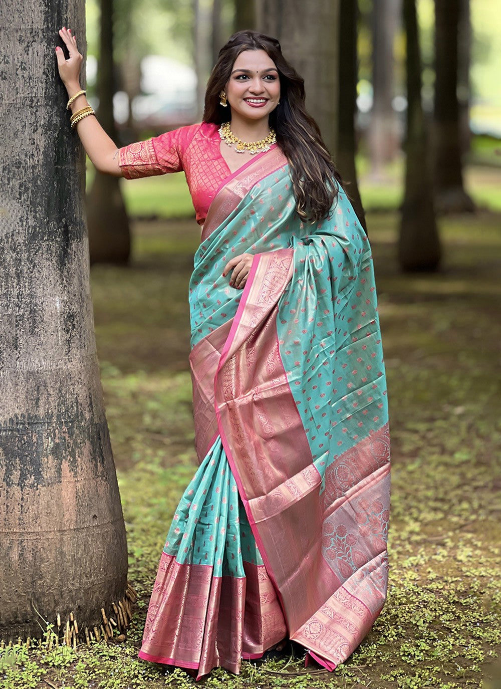 Classic Woven Silk, Tissue Saree - S8579
